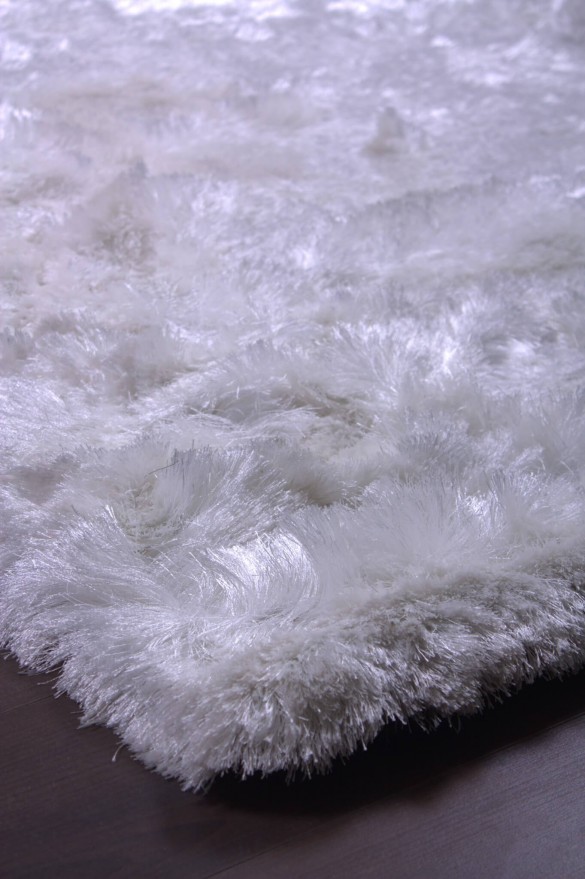 NOR-Shining Shaggy-White
