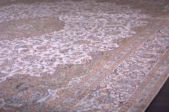 SHI-Diamond Kashan-262458-3,36x2,42